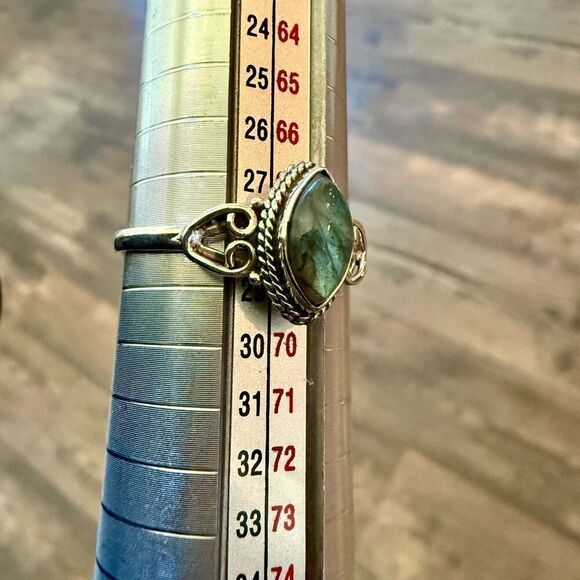 Natural Labradorite Sterling Silver Ring Dainty Marquise Cut Heart Framed New 12 - Picture 4 of 5